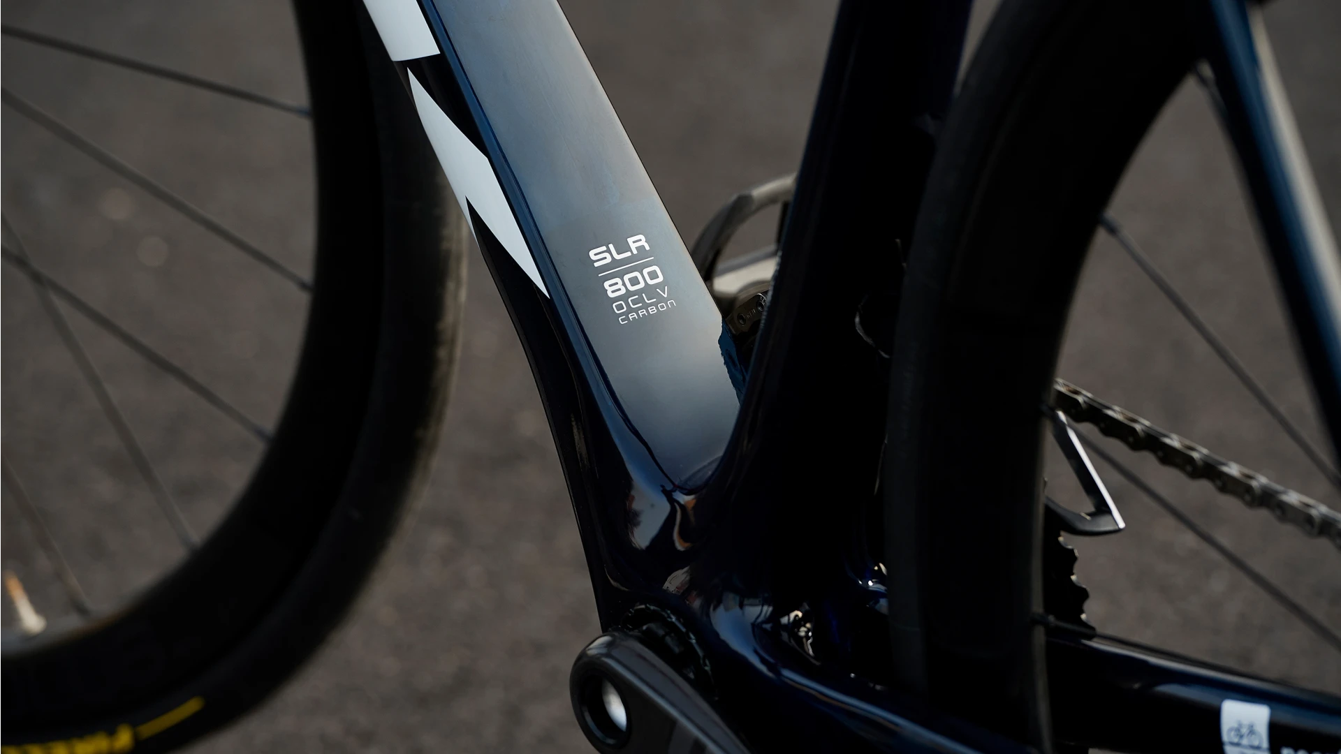 Emonda Tech Features 3000x1668 2