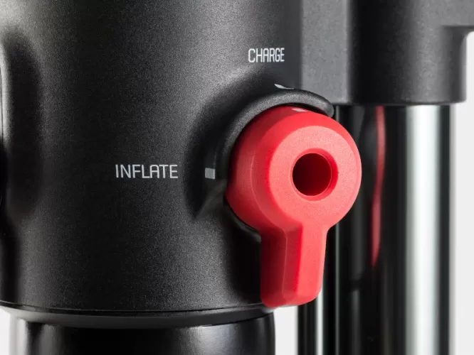 BontragerFlashCharger_24238_A_Alt3