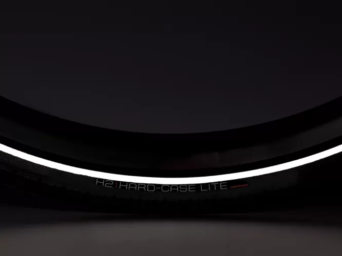 BontragerH2HardCaseLightReflective_31552_A_Alt3