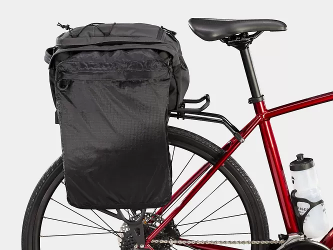 BontragerMIKUtilityTrunkWithPanniers_22739_A_Alt3