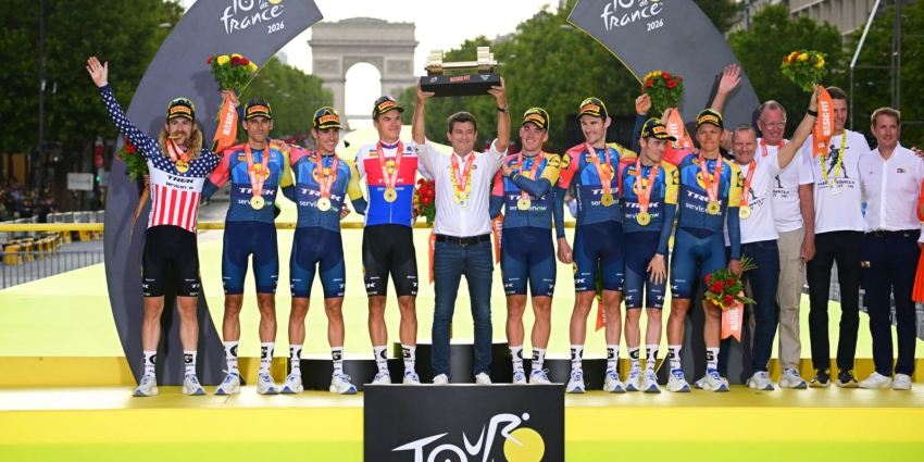 ‘We fought everyday’ – Podiums in Paris as the Tour de France reaches its magical end